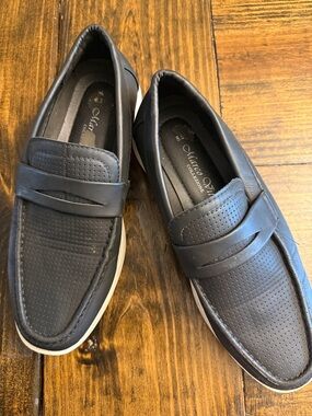 Marco Vitale Men's Black Perforated Penny Loafers (8.5)